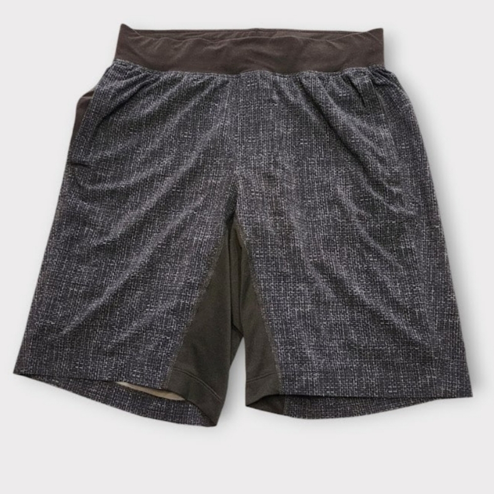Small - Lululemon Pace Breaker Short 9"